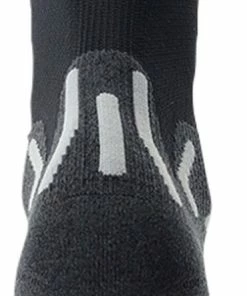 Acheter 🎁 CHAUSSETTES MI-HAUTES Randonnée Femme UYN APPROACH 🌟